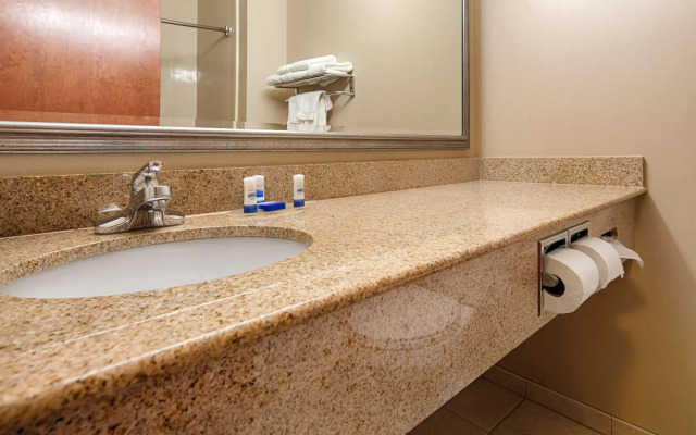 Best Western Plus Hopewell Fort Lee