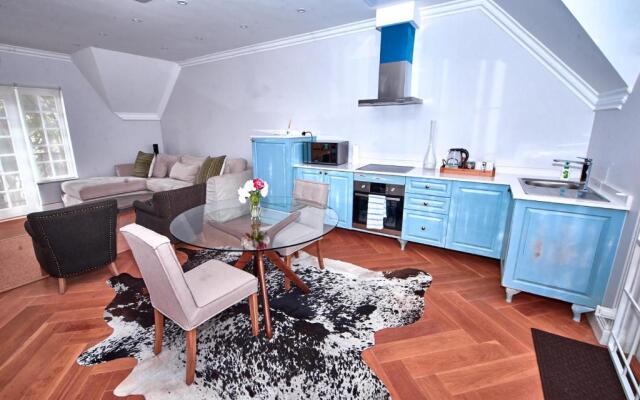 Sandton Country Manor