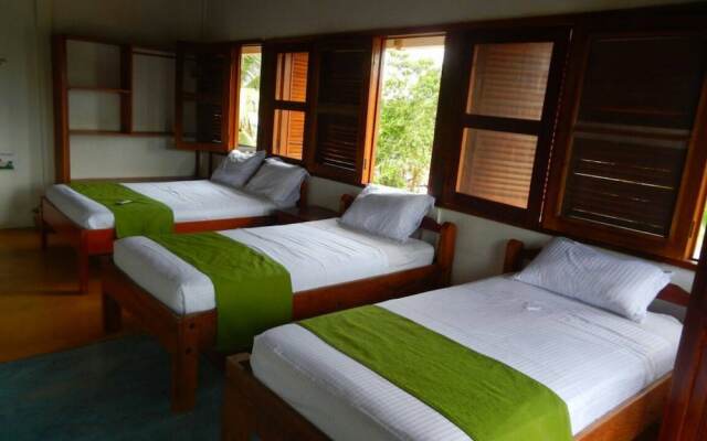 Waira Suites Hotel