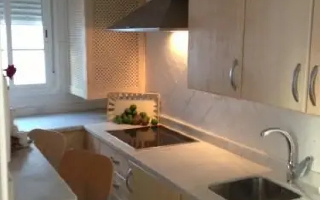 Quartos City Apartments Carmona