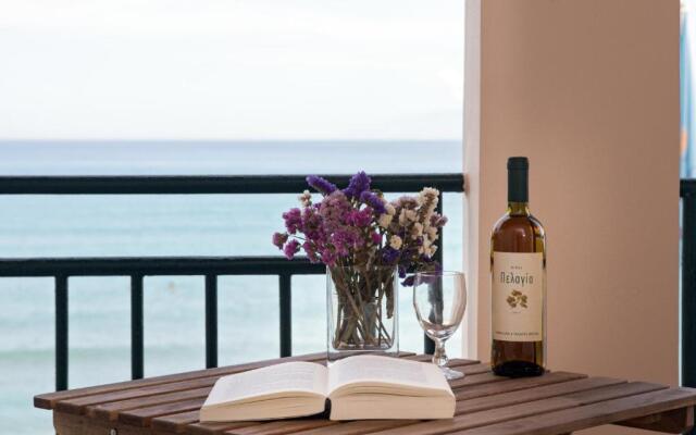 Pelagia Sea Side