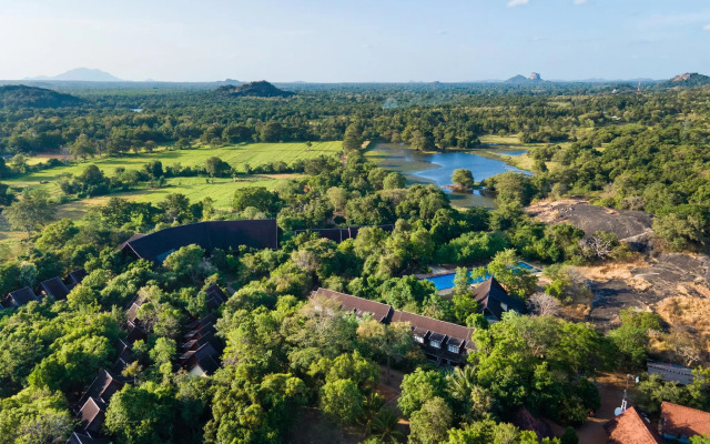 Occidental Paradise Dambulla