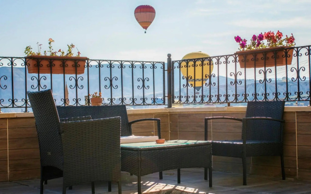 Milat Cave Hotel