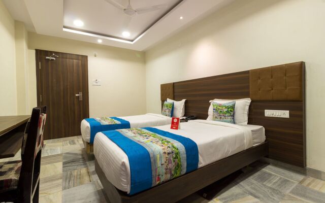 OYO 6651 Hotel Srujana Stay Inn