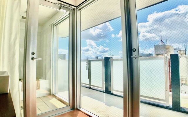 Infinity Hotel NahaKumoji