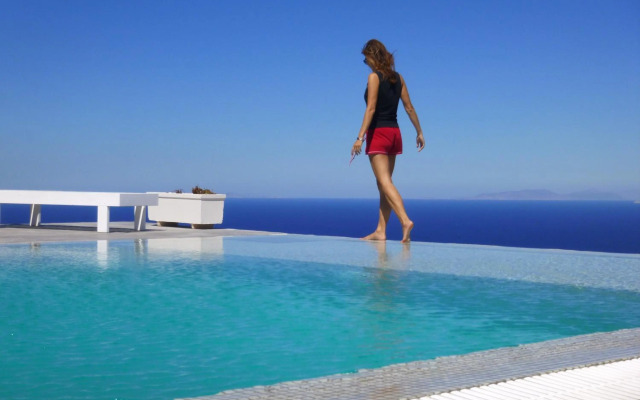 EOS Villa