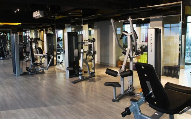 Hotel Gunawangsa MERR