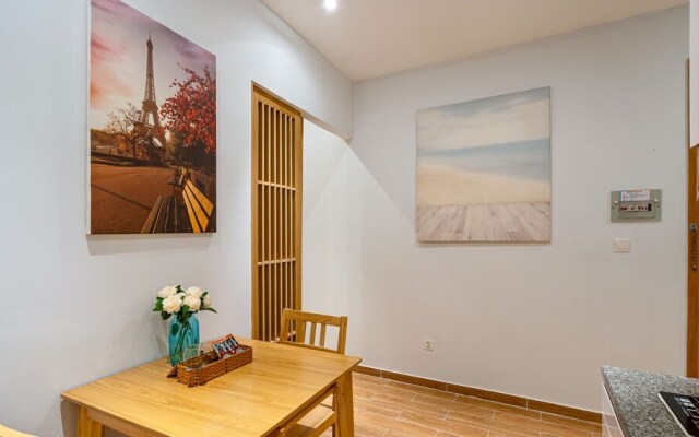City House Apartment - Sunshine Residence