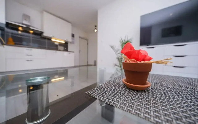Split City Apartment