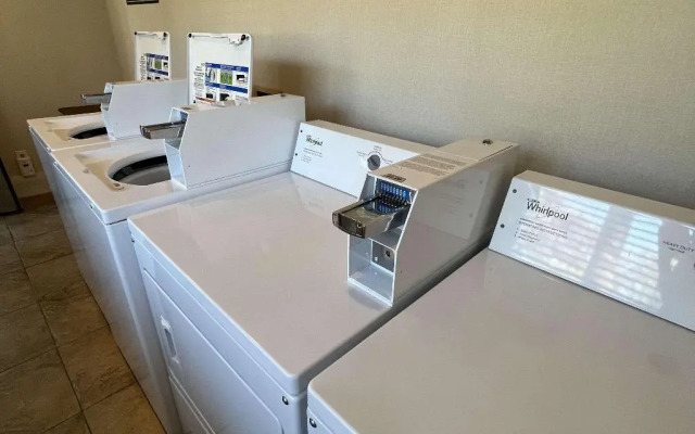 Best Western Shadow Inn