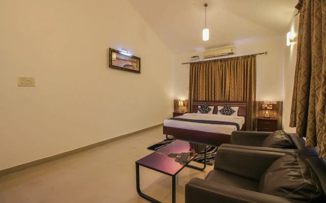 OYO Home 10748 Modern 1BHK Villa Sangolda