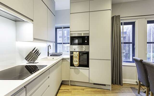 Gorgeous Roehampton Flat