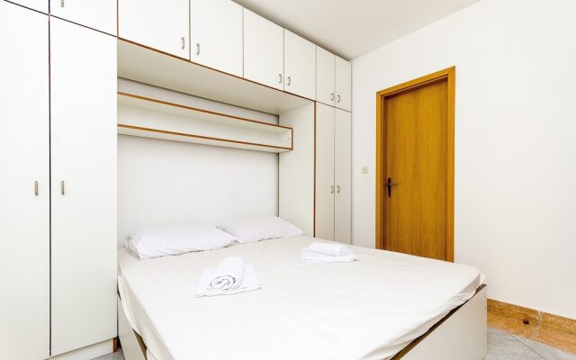 Apartments Punta
