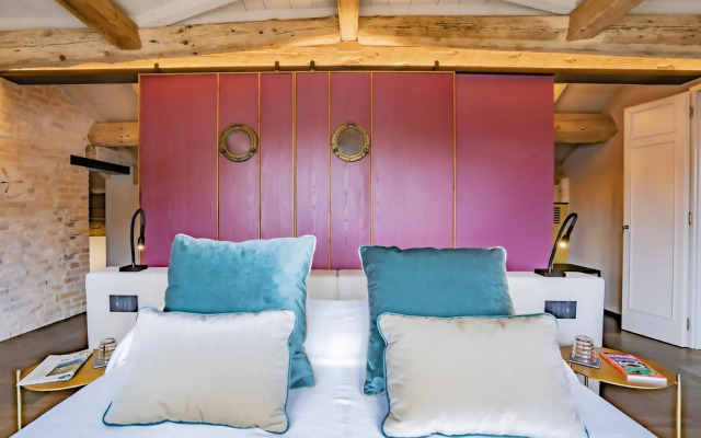 Corte Rubbi 11 Secret Terrace Apartment