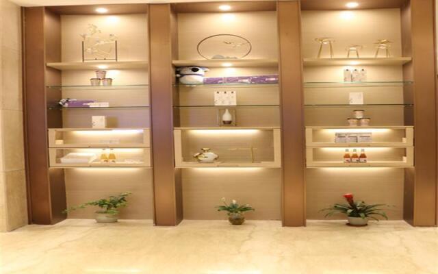 Lavande Hotels·Dongguan Houjie Exhibition Center
