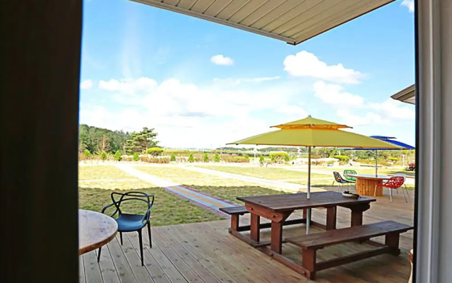 Sokcho Dal Beach Pension