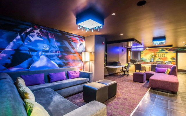 Tilt Hotel Universal/Hollywood, Ascend Hotel Collection