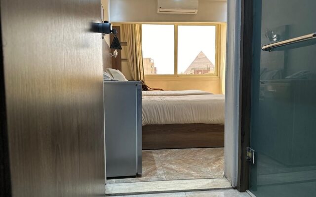 Hassan Pyramids Hotel