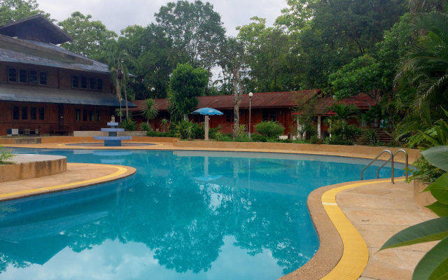 Saksuay Klangdoi Resort