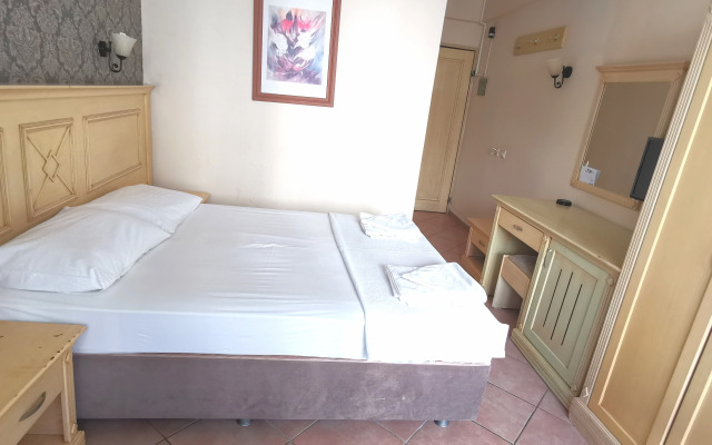 Intermar Hotel