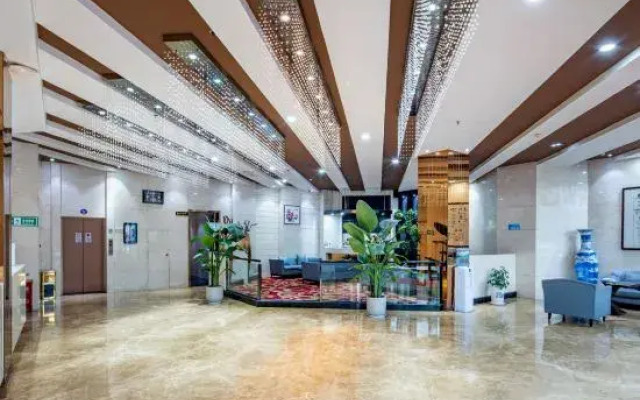 Hua Nian Hotel