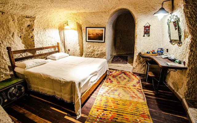 Sultan Cave Suites