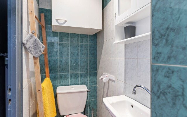 Simplistic Apartment in Nice With Beach Nearby