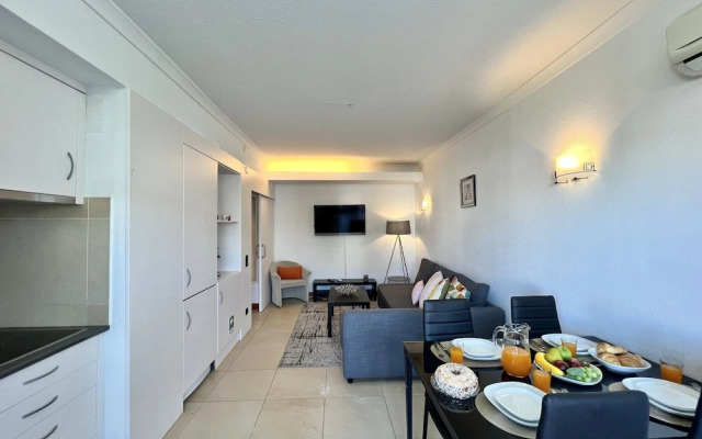 Vilamoura Cosy 4 With Pool by Homing