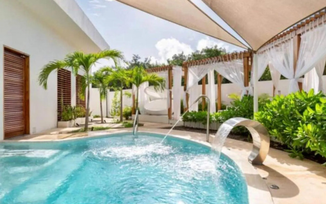 Modern studio spa & gym at Central Park Tulum