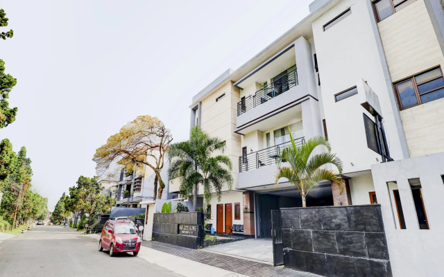 Sky City Home