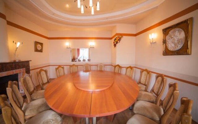 Hotel Vinnytsia Sawoy