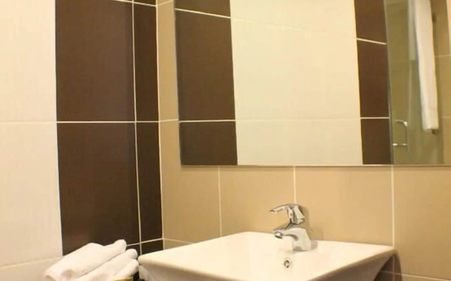 Crystal Suites