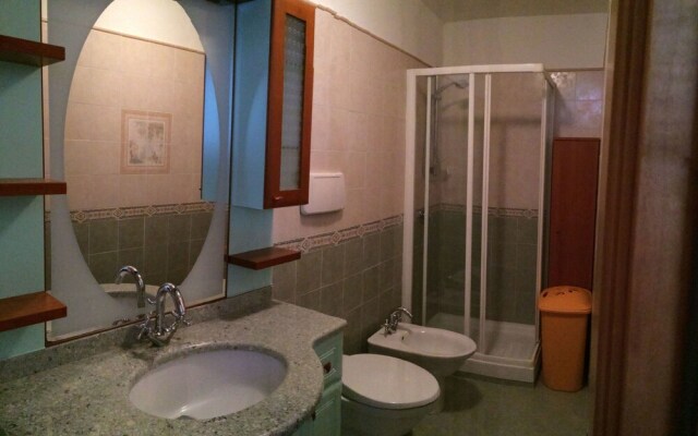 Amalfi Coast Incoming