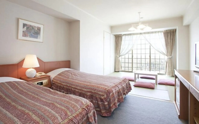 Hotel Green Plaza Tojoko