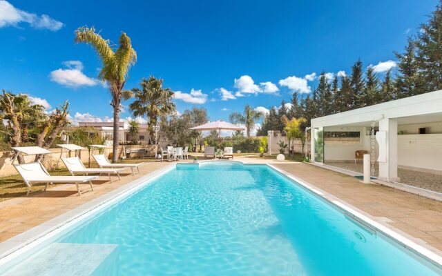 3220 Villa Smeralda by Barbarhouse