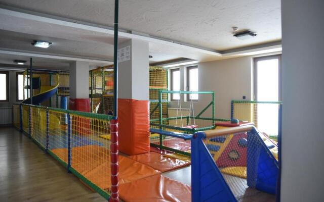 Apartman Pleasure M4 Milmari Resort