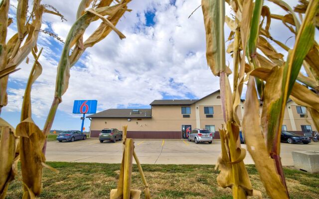 Motel 6 Percival IA