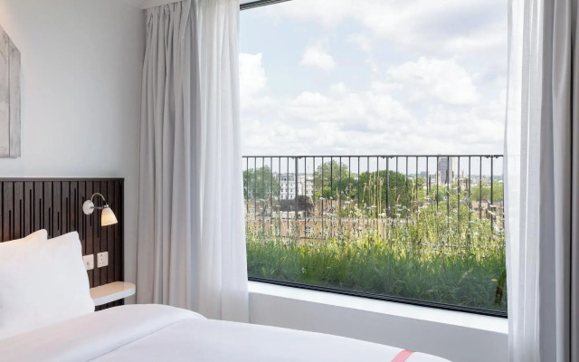 Ruby Zoe Hotel London