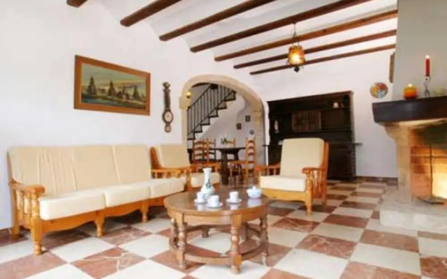 Bonestar in Javea With 5 Bedrooms and 2 Bathrooms