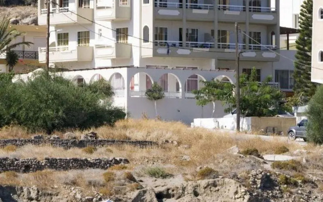 Alos Suites