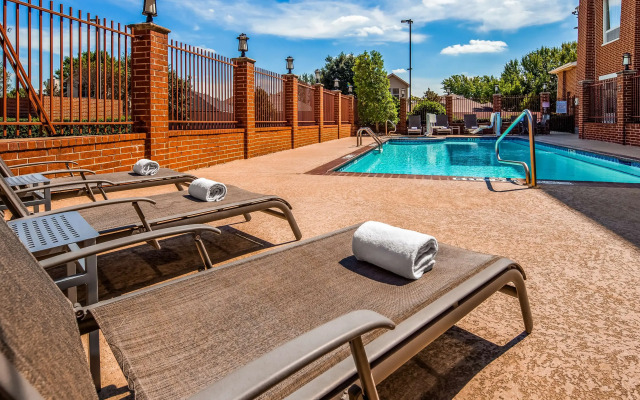 Best Western Plus Duncanville/Dallas