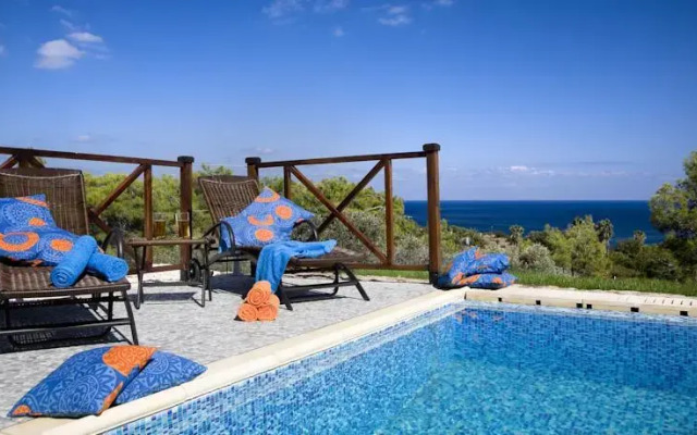 Luxury in Nature Villa