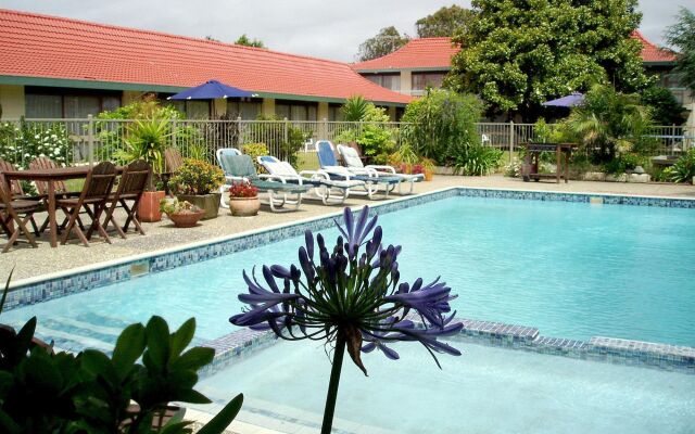 Airport Gold Star Motel