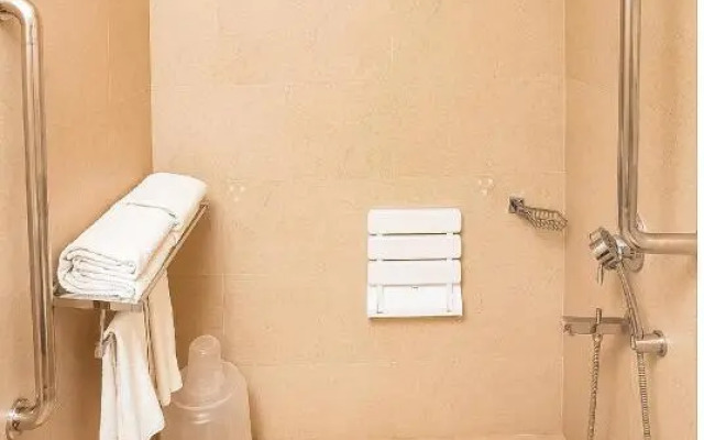 Hotel Fabolosa by OYO Rooms