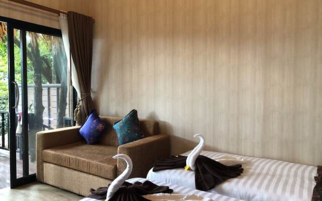Decho Beach Resort
