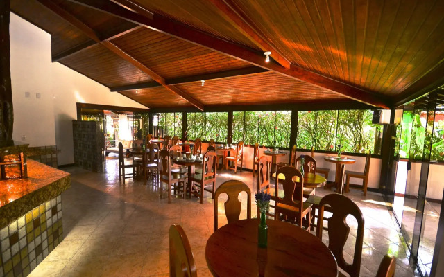 Búzios Centro Hotel