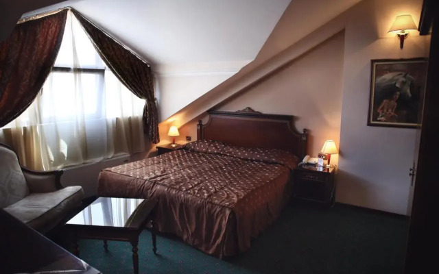 Hotel Millenium