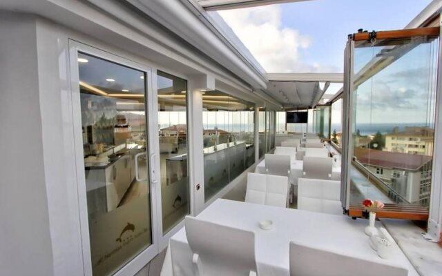 Hermias Marin Hotel