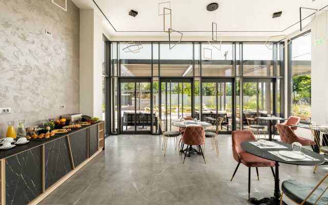 Mirabilis Boutique Hotel