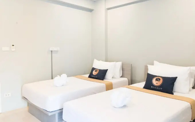 Roomquest Don Muang Airport